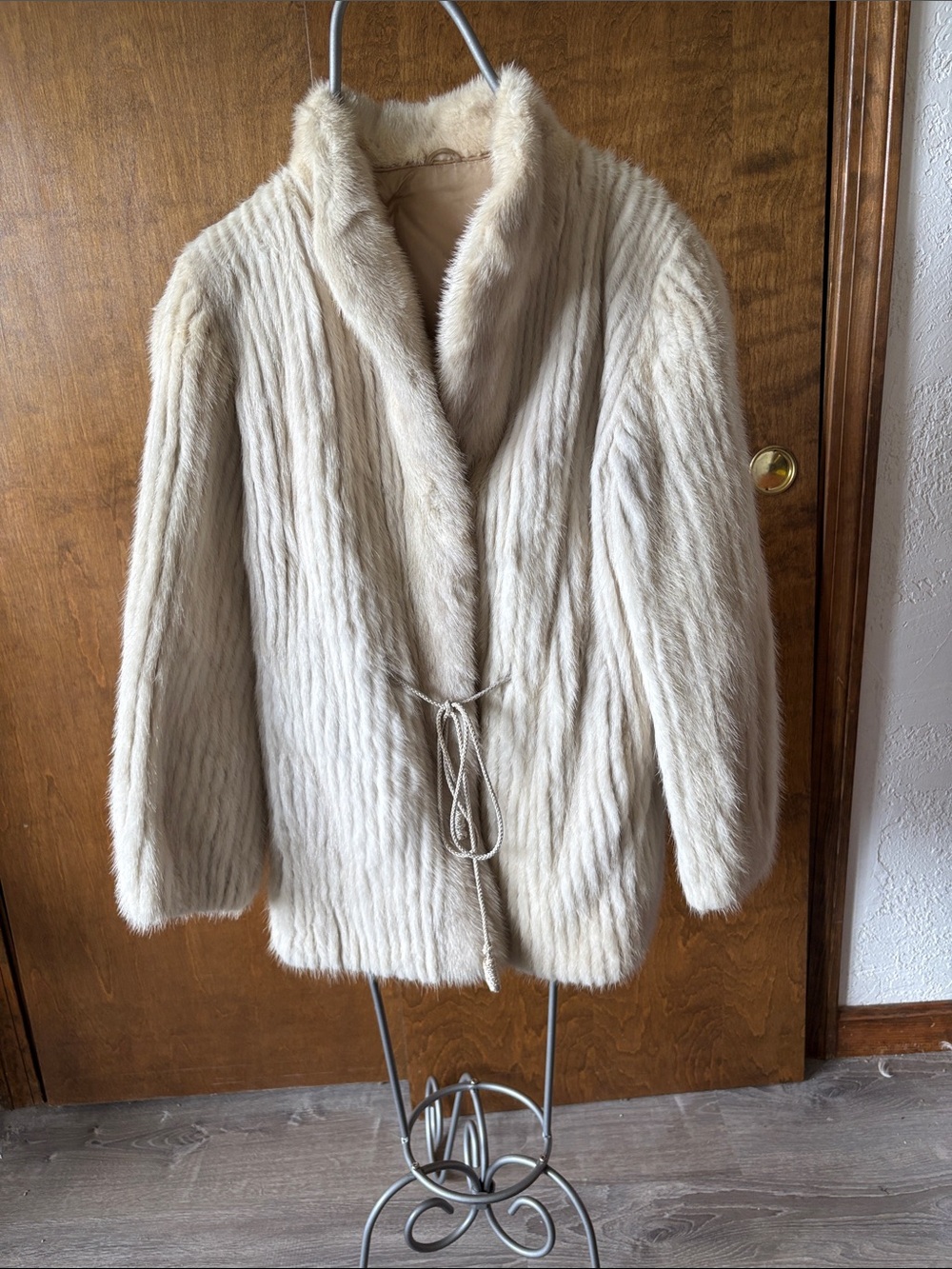 White Mink Fur Coat Jacket - Soft Plush Women's Coat